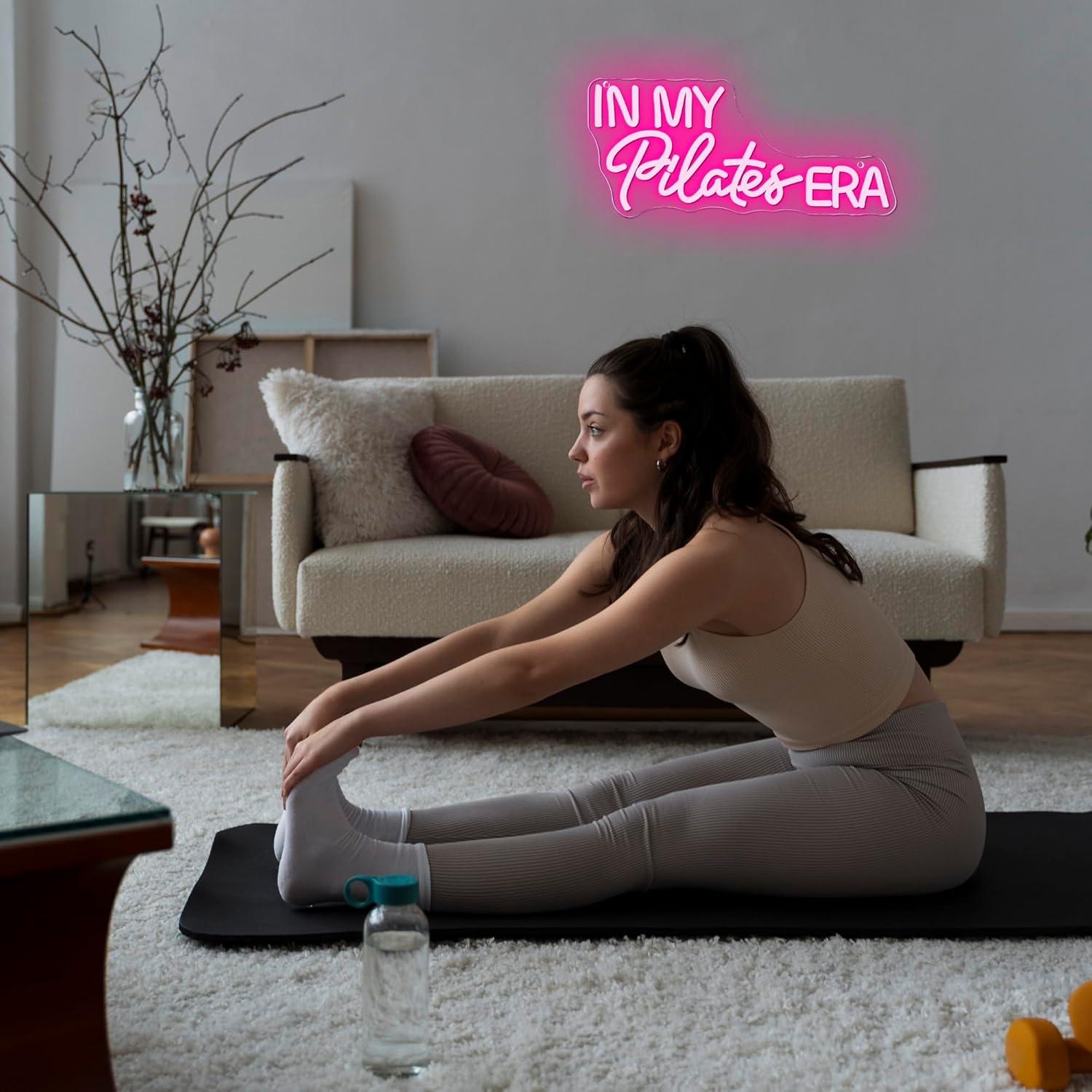 Letreiro Neon 'In My Pilates E - Home Gym Yoga Studio avaliação e preço